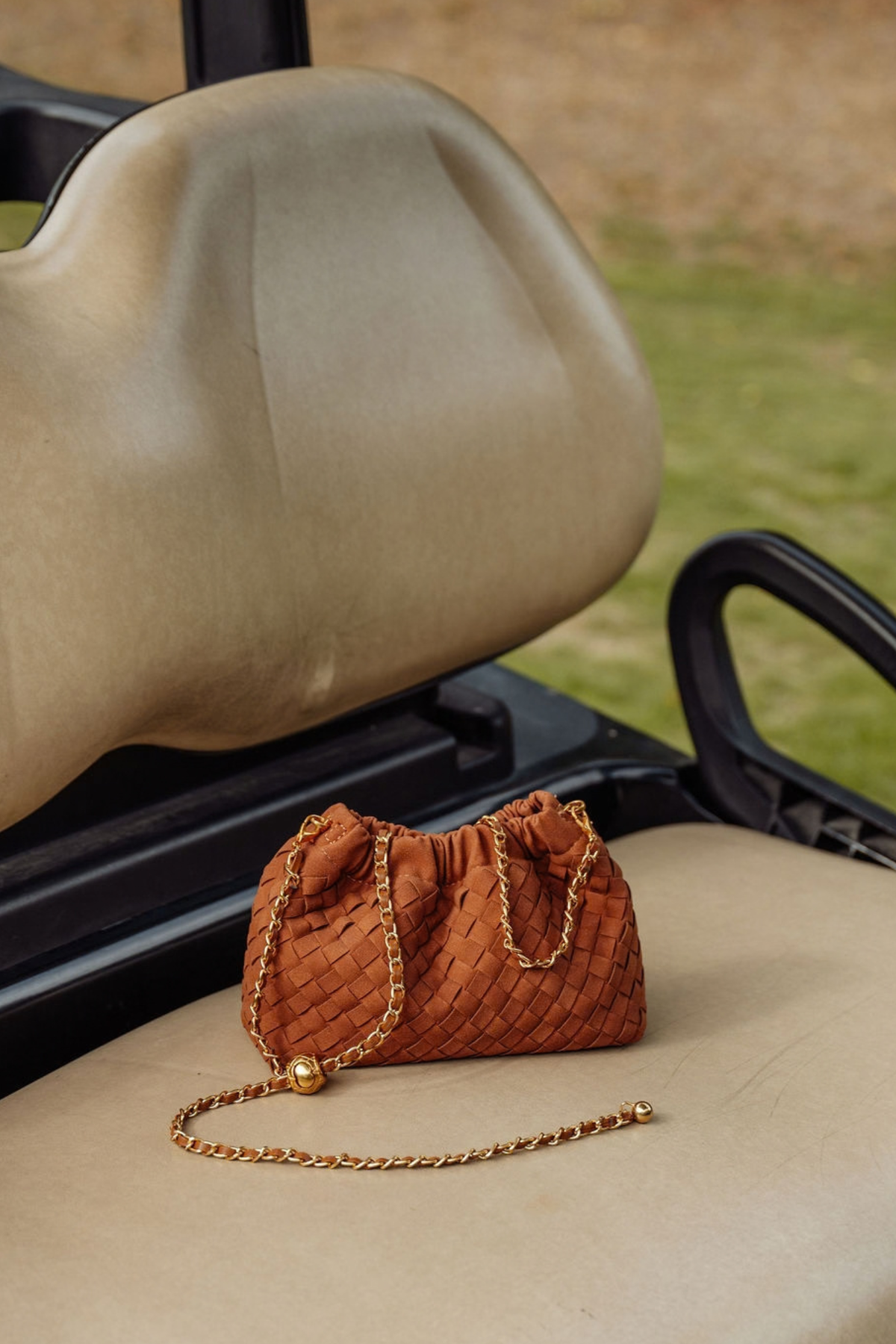 WOVEN SUEDE CROSSBODY BAG COGNAC