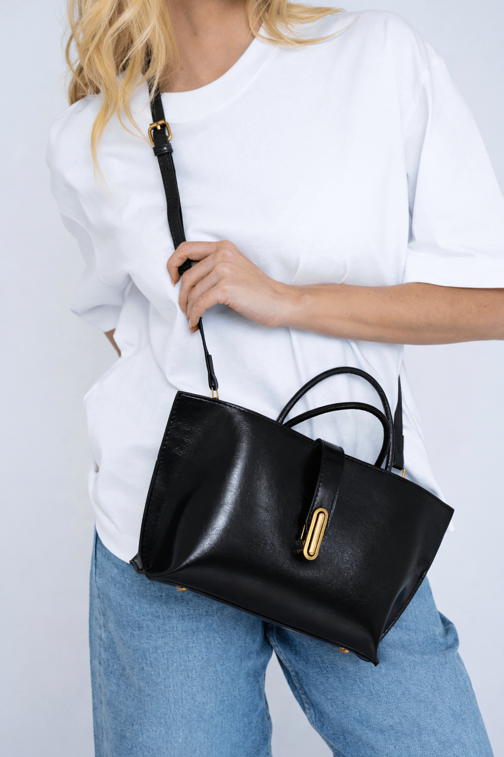 CLASSIC STRUCTURED BAG BLACK