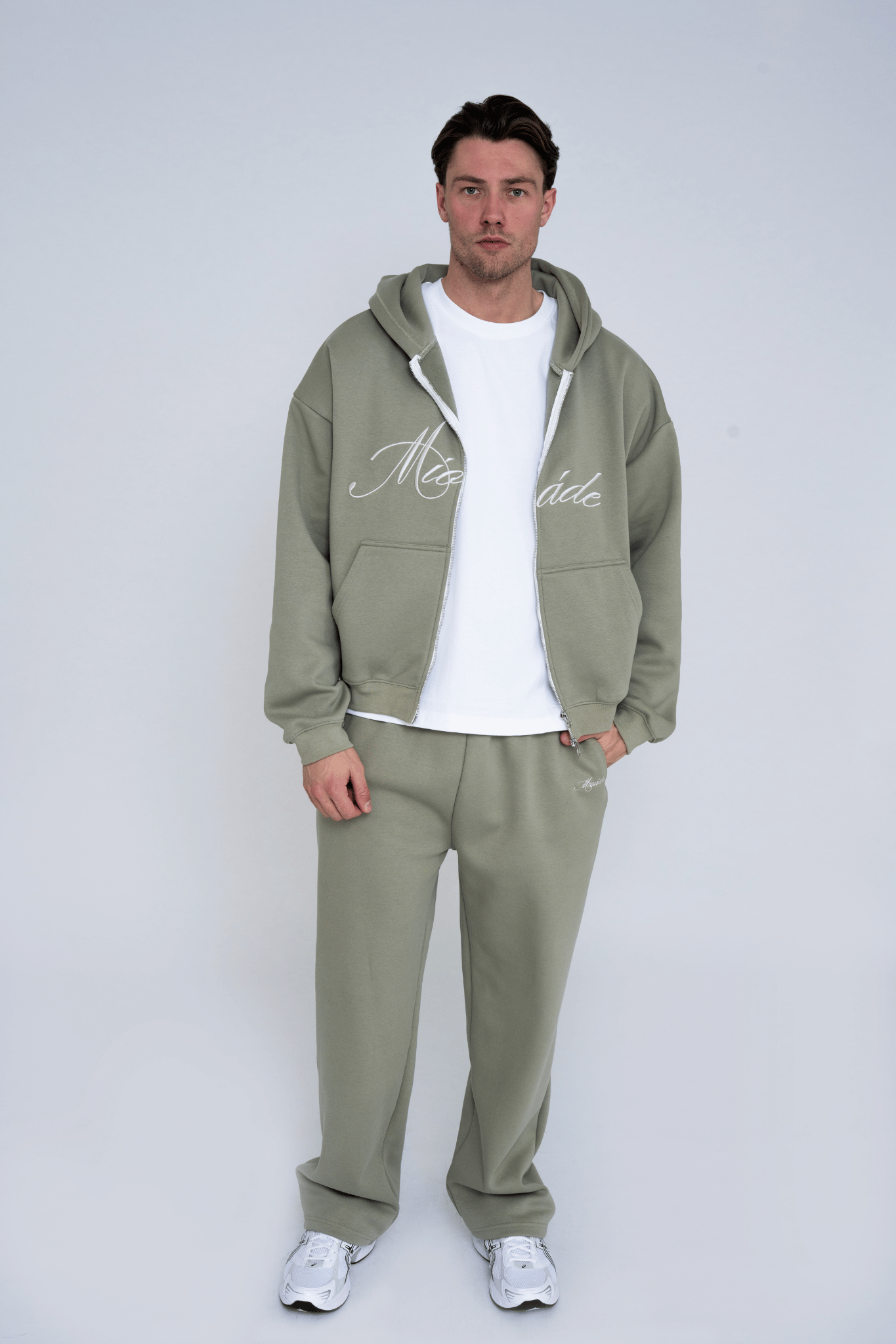 SCRIPT SWEATPANTS GREEN