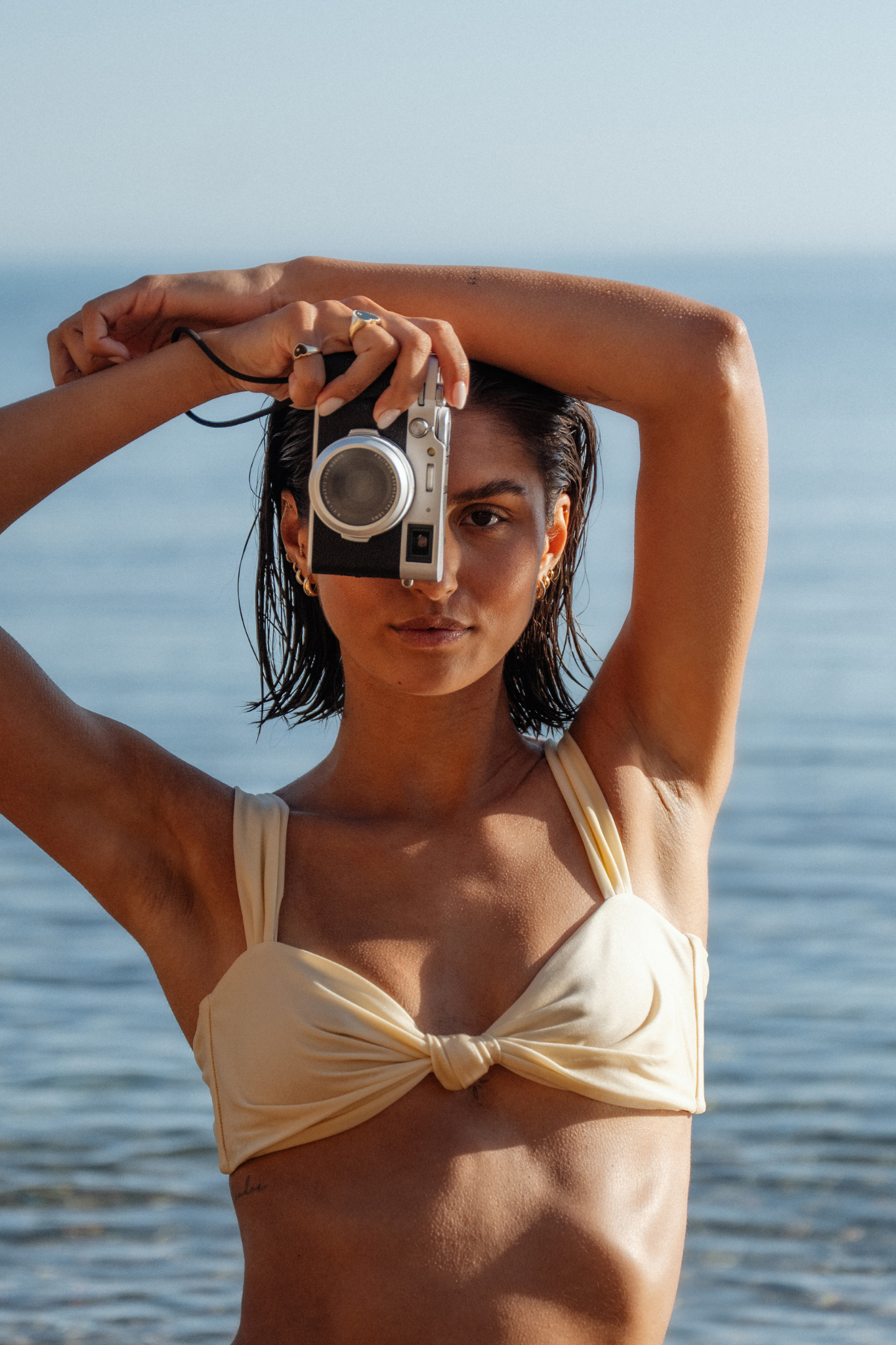 KNOTTED BIKINI TOP CREAM