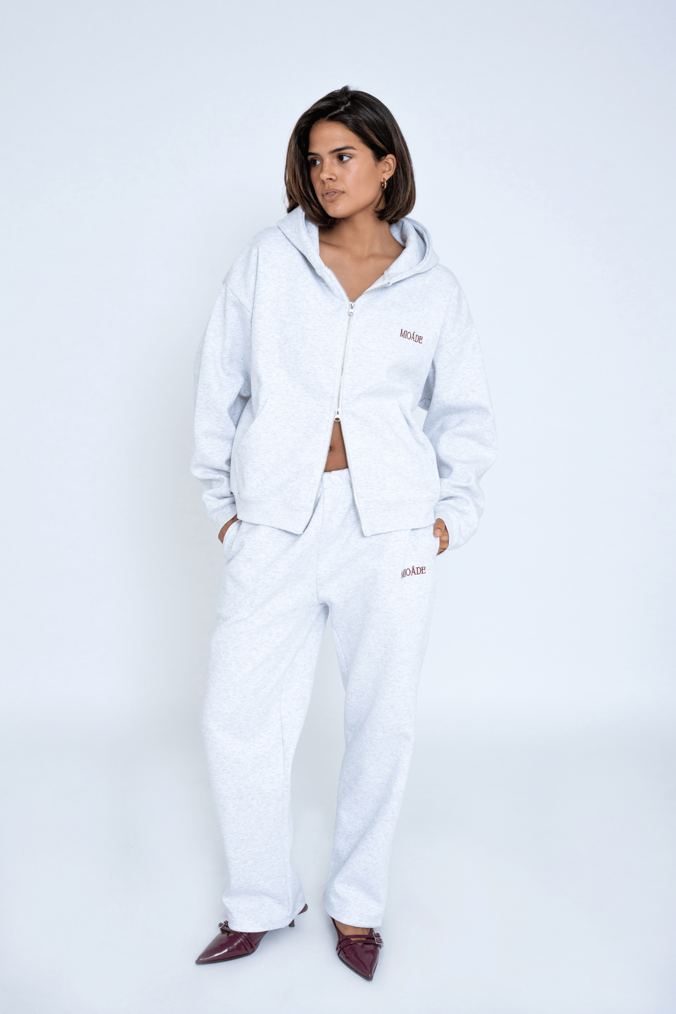 LOGO SWEATPANTS GREY