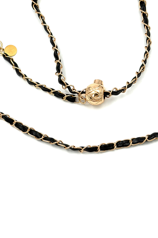 LONG PHONE CORD BLACK WITH GOLD DETAILS