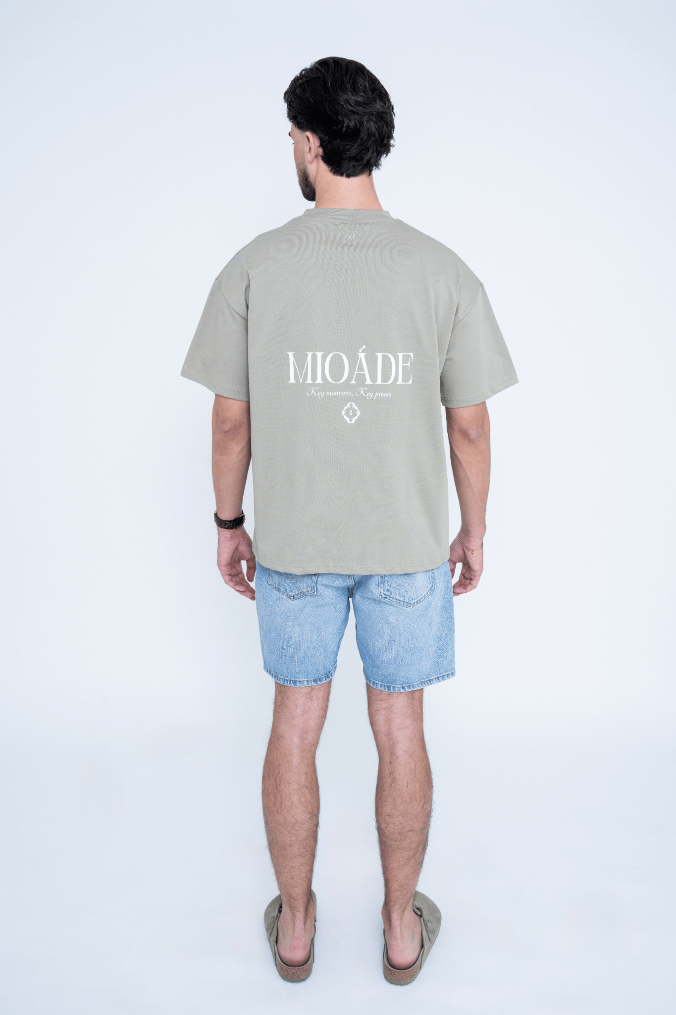 MIOÁDE T-SHIRT OLIVE