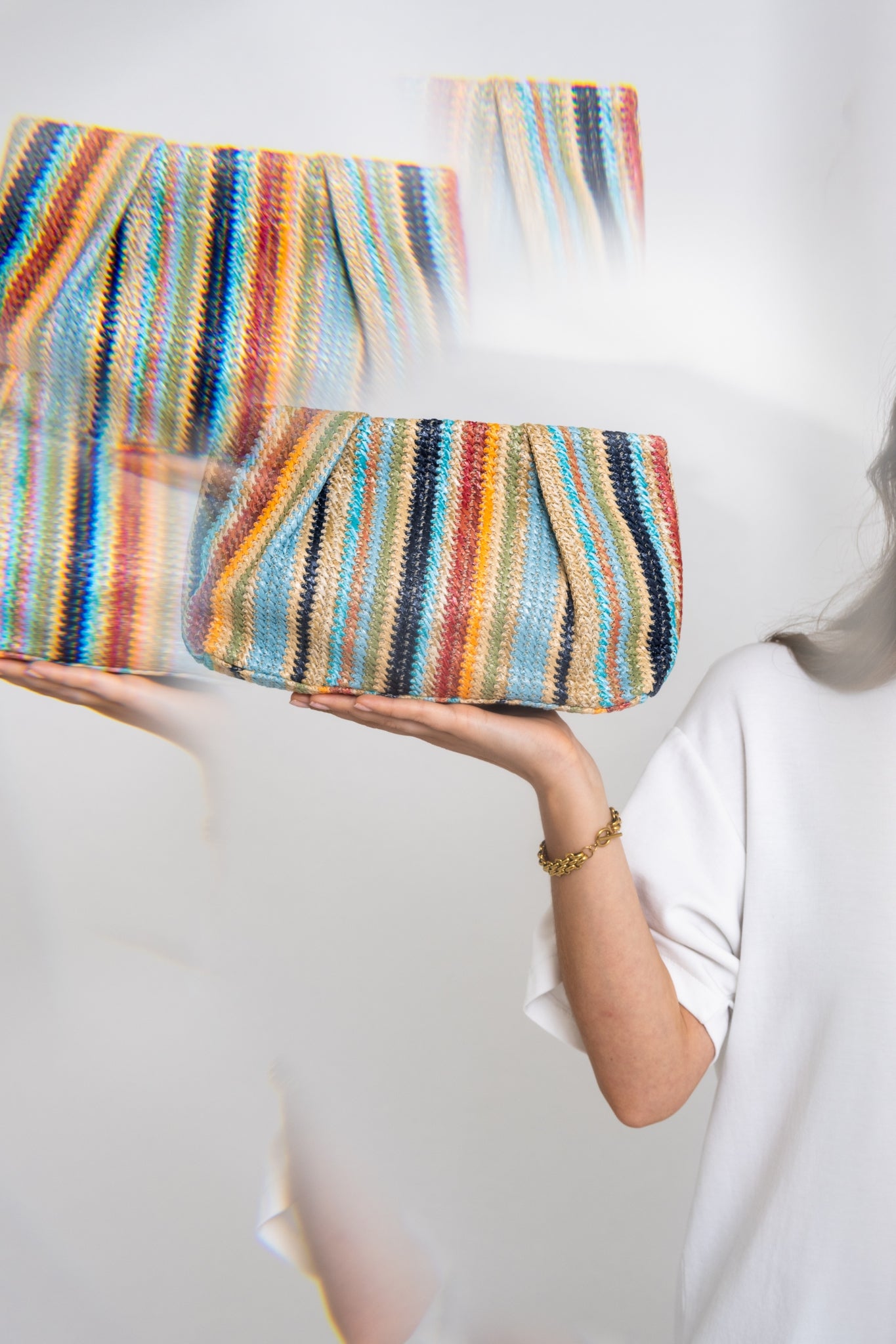RAFFIA CLUTCH MULTICOLOR