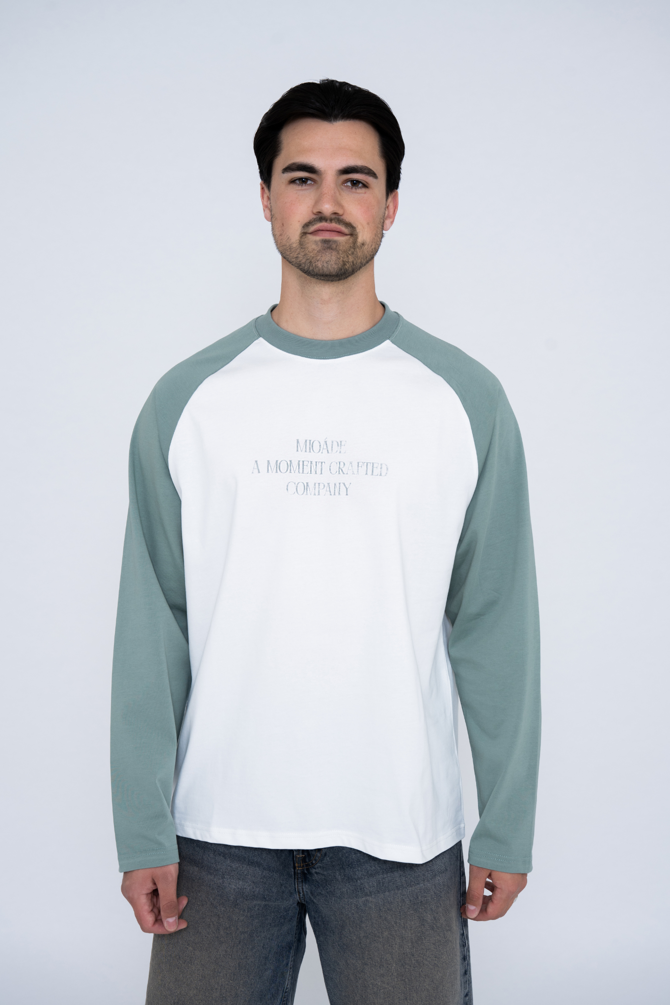 RAGLAN LONGSLEEVE WHITE SAGE