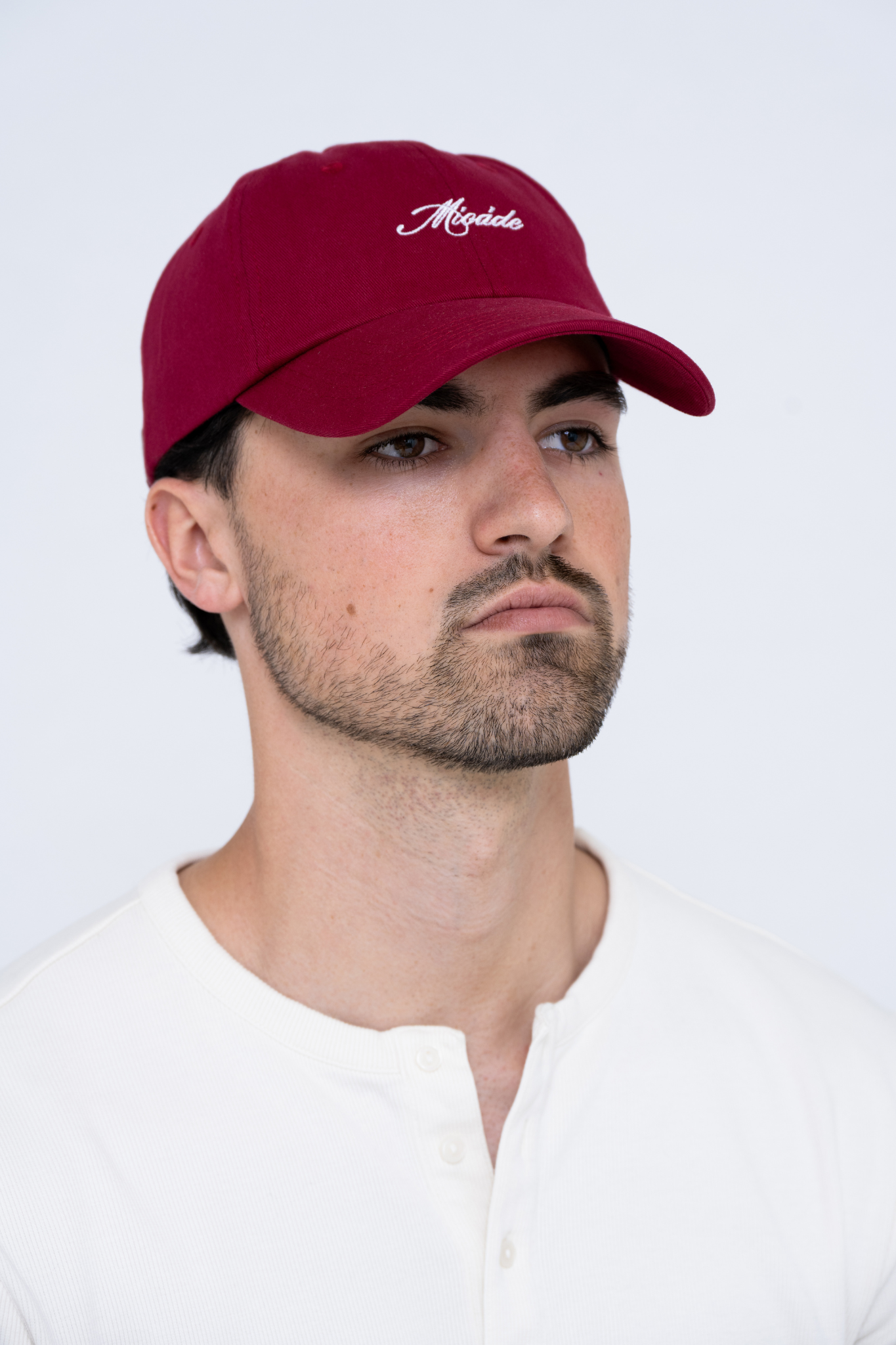 SCRIPT CAP RED