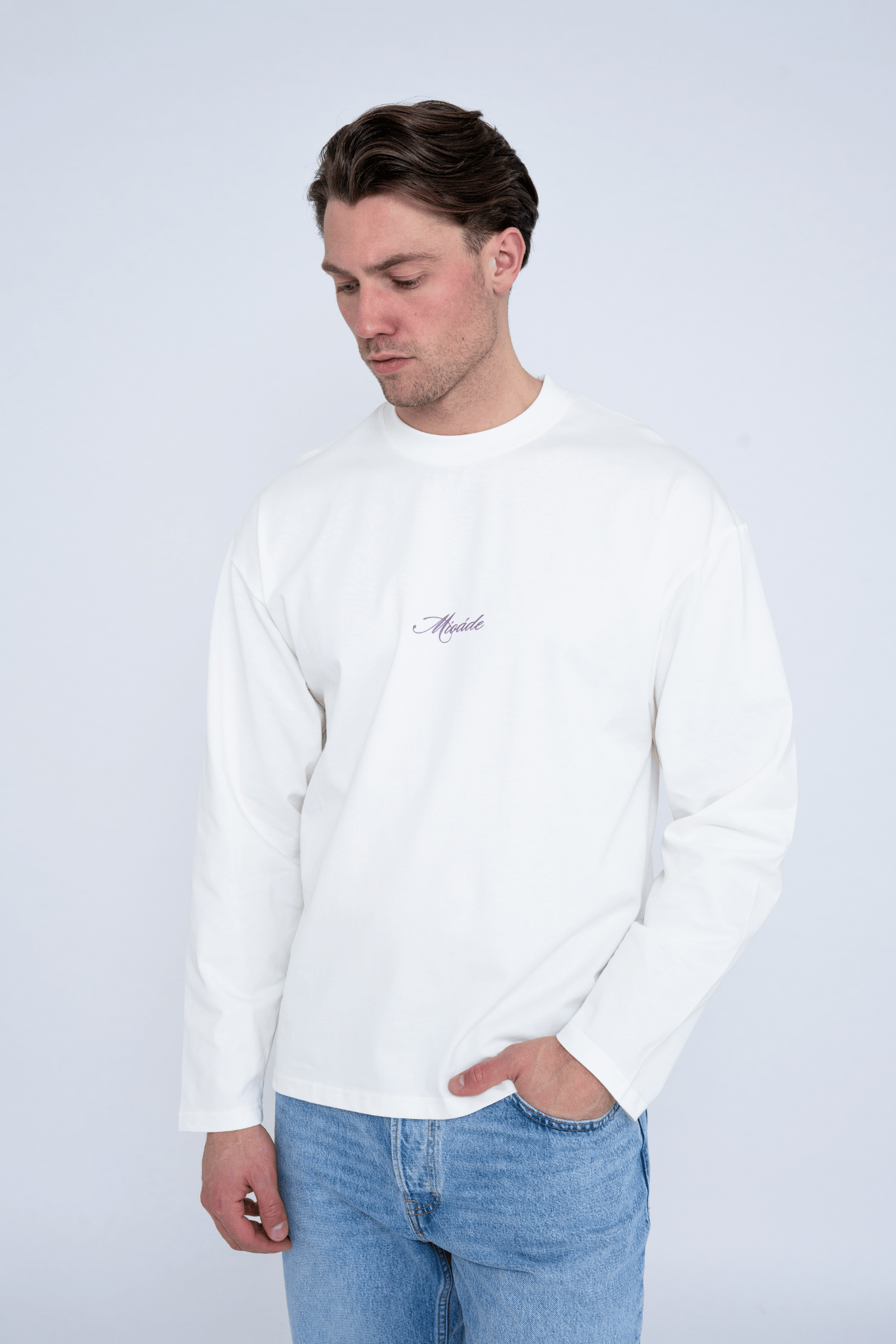 SCRIPT LONGSLEEVE CREAM