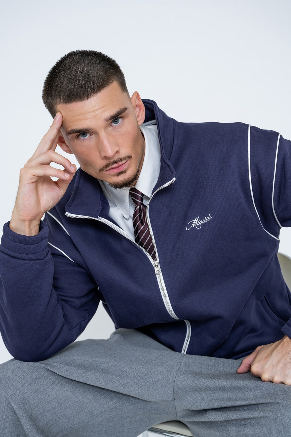SCRIPT TRACK JACKET NAVY