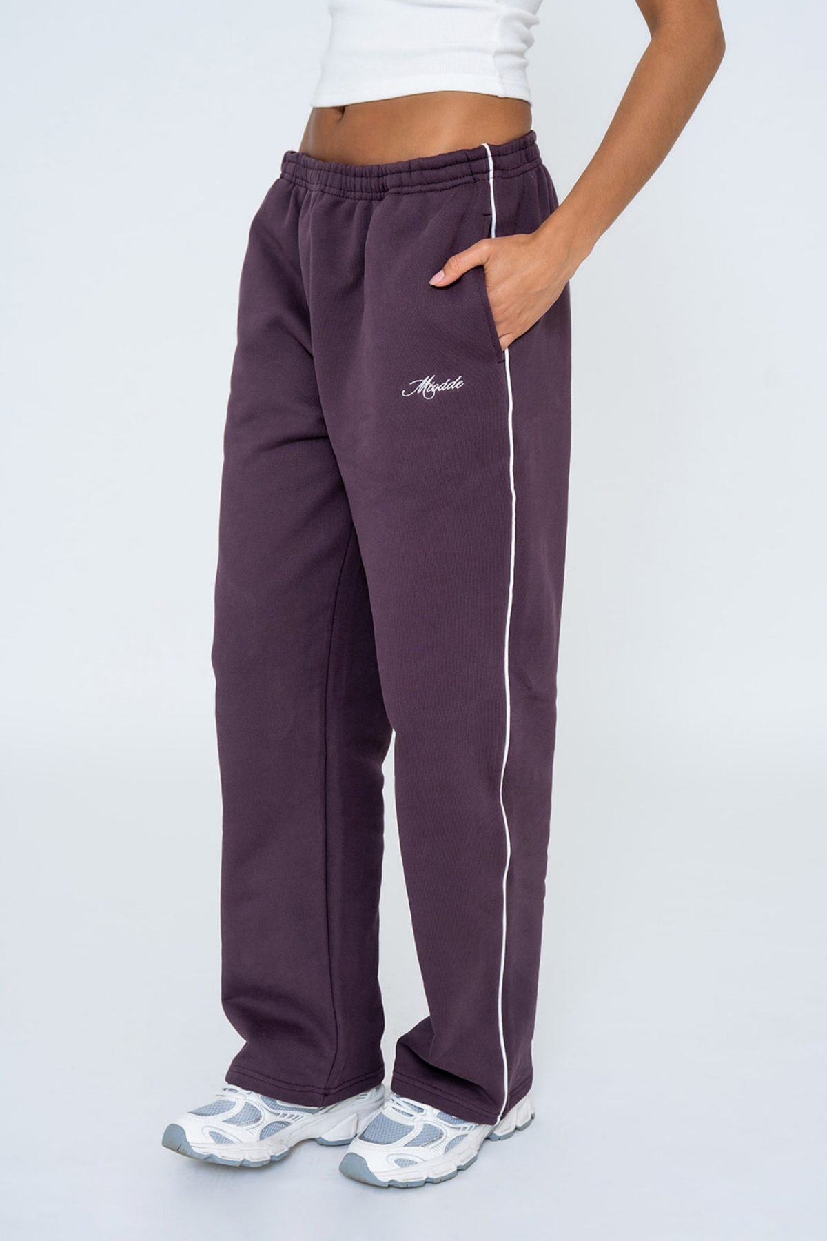 SCRIPT TRACK PANTS PLUM