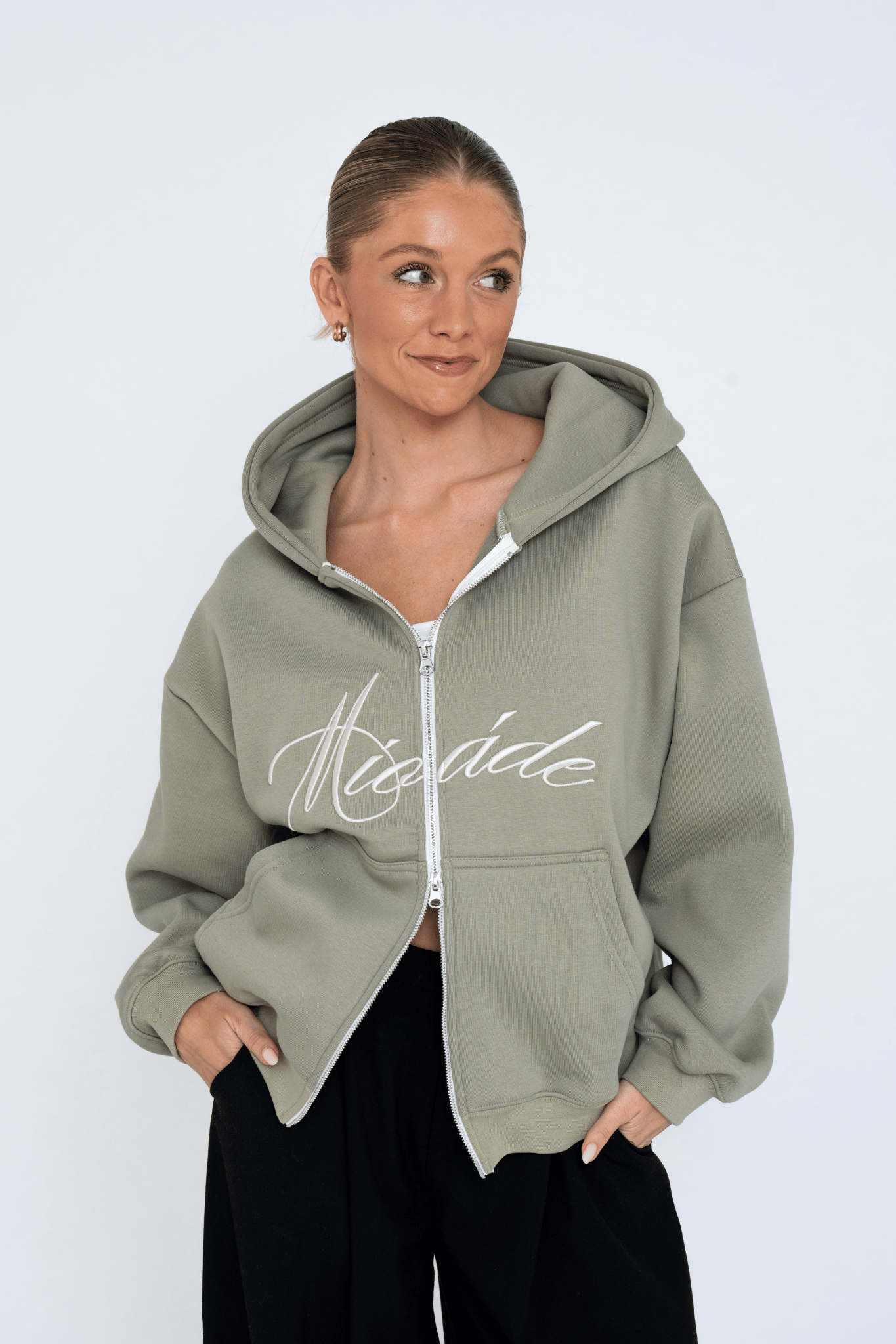 SCRIPT ZIP HOODIE GREEN