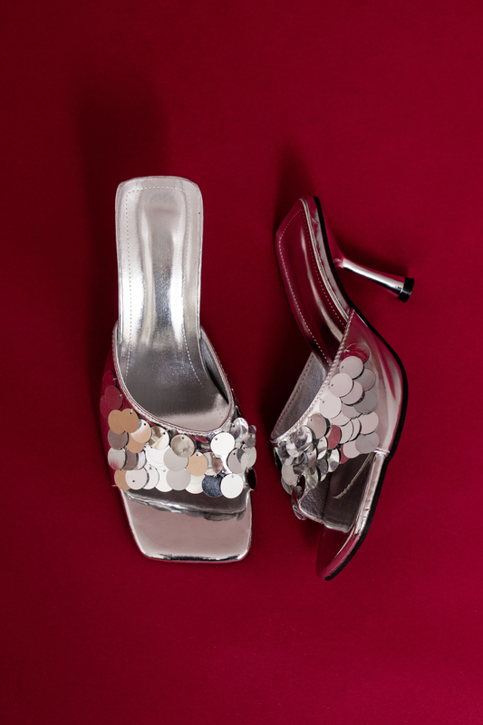 SEQUIN HEELS SILVER