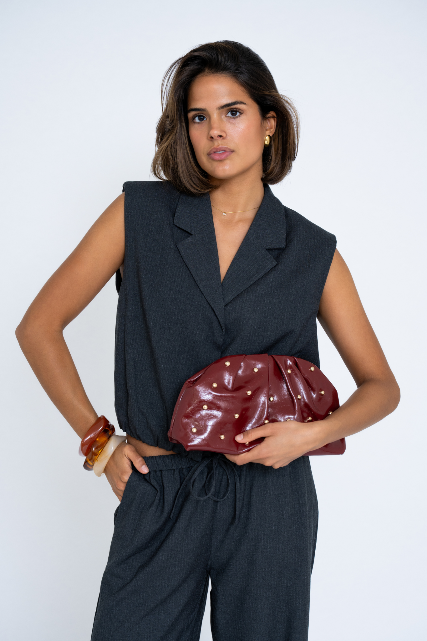 STUDDED CLUTCH BORDEAUX