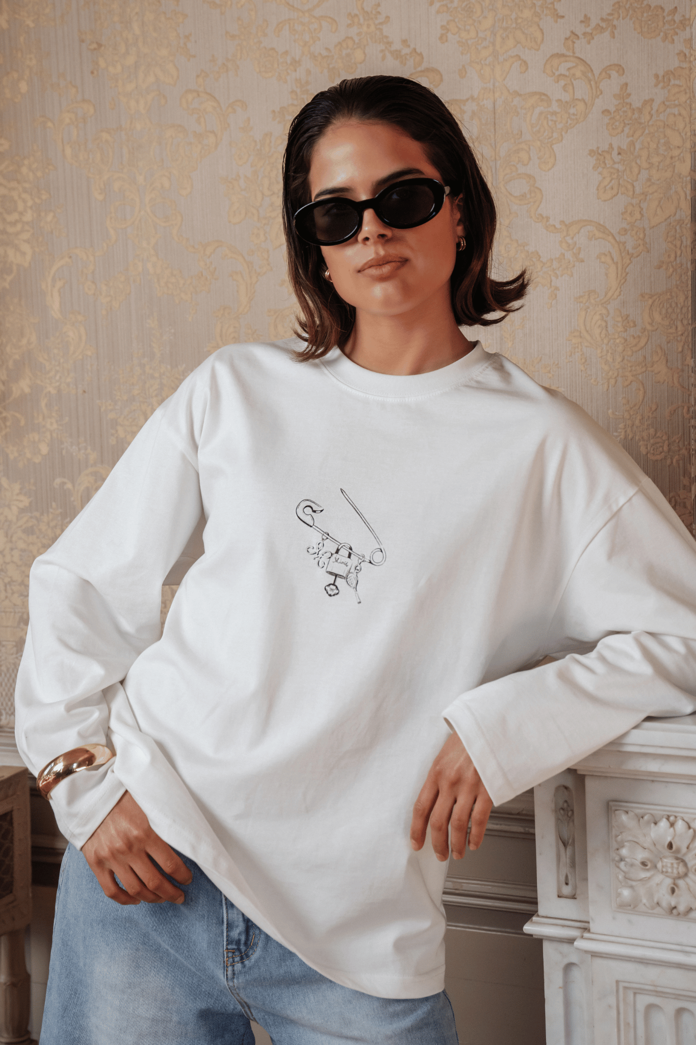 PAPERCLIP LONGSLEEVE WHITE