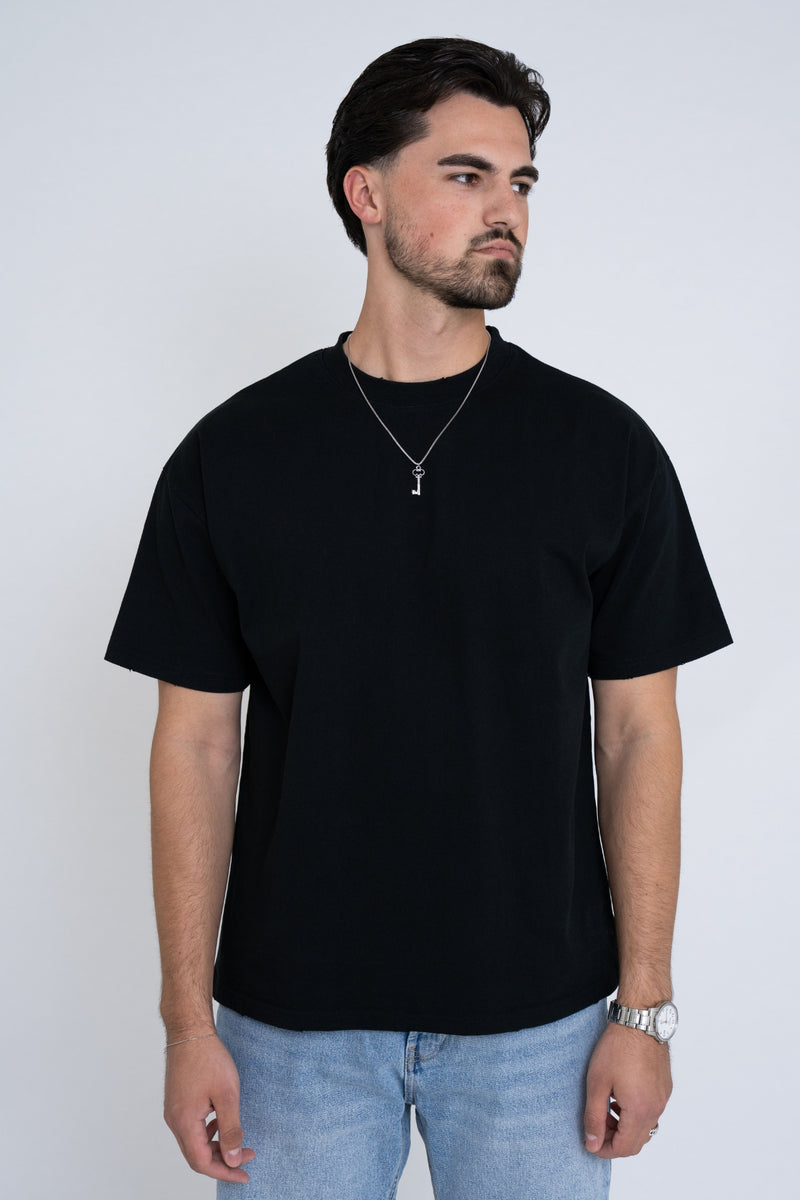 BLANK DISTRESSED T-SHIRT BLACK