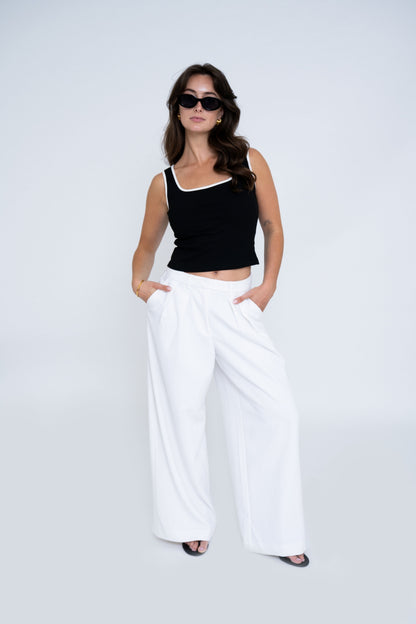 CONTRAST TRIM CROP TOP BLACK