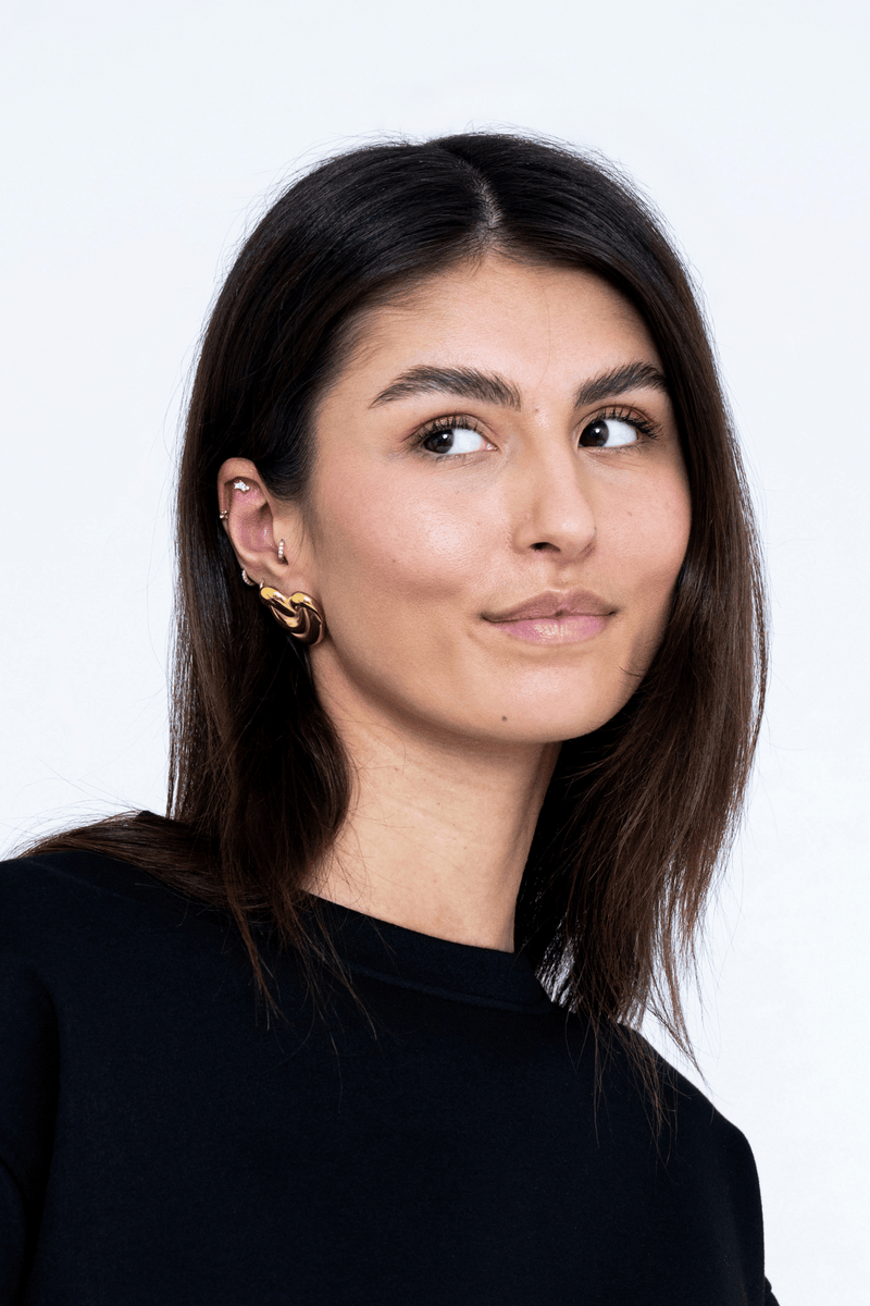 ENGRAVED HEART EARRINGS GOLD