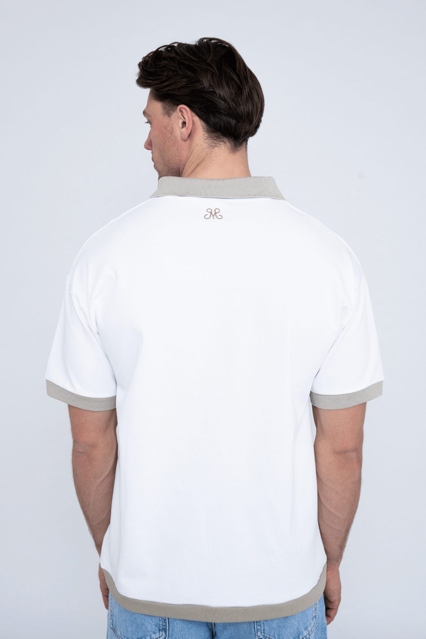 EMBLEM POLO T-SHIRT WHITE