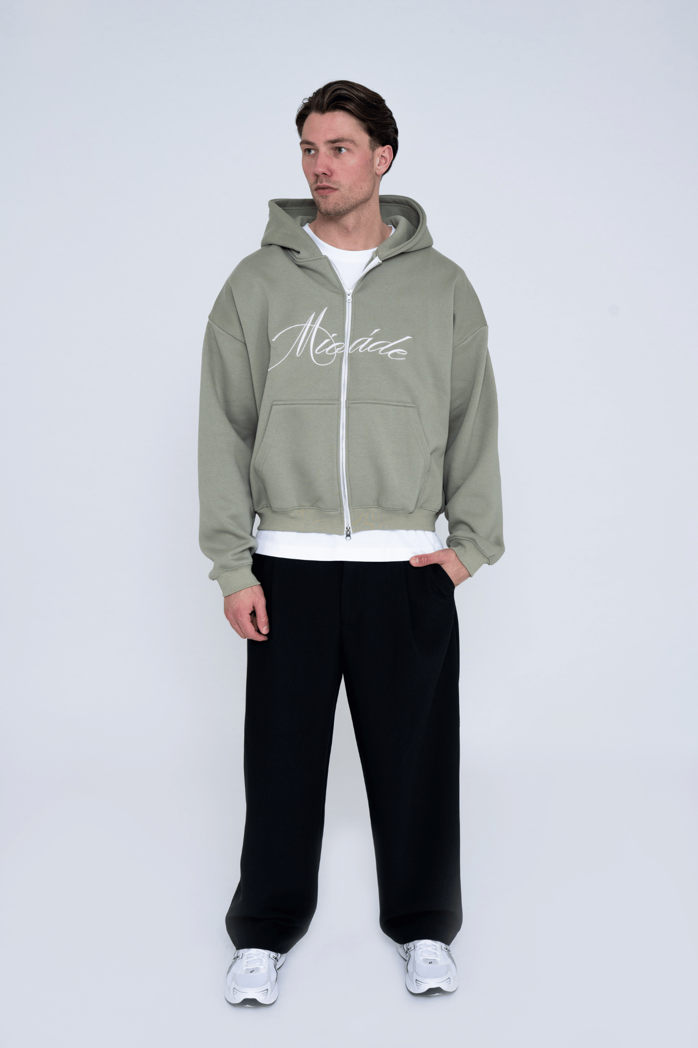 SCRIPT ZIP HOODIE GREEN