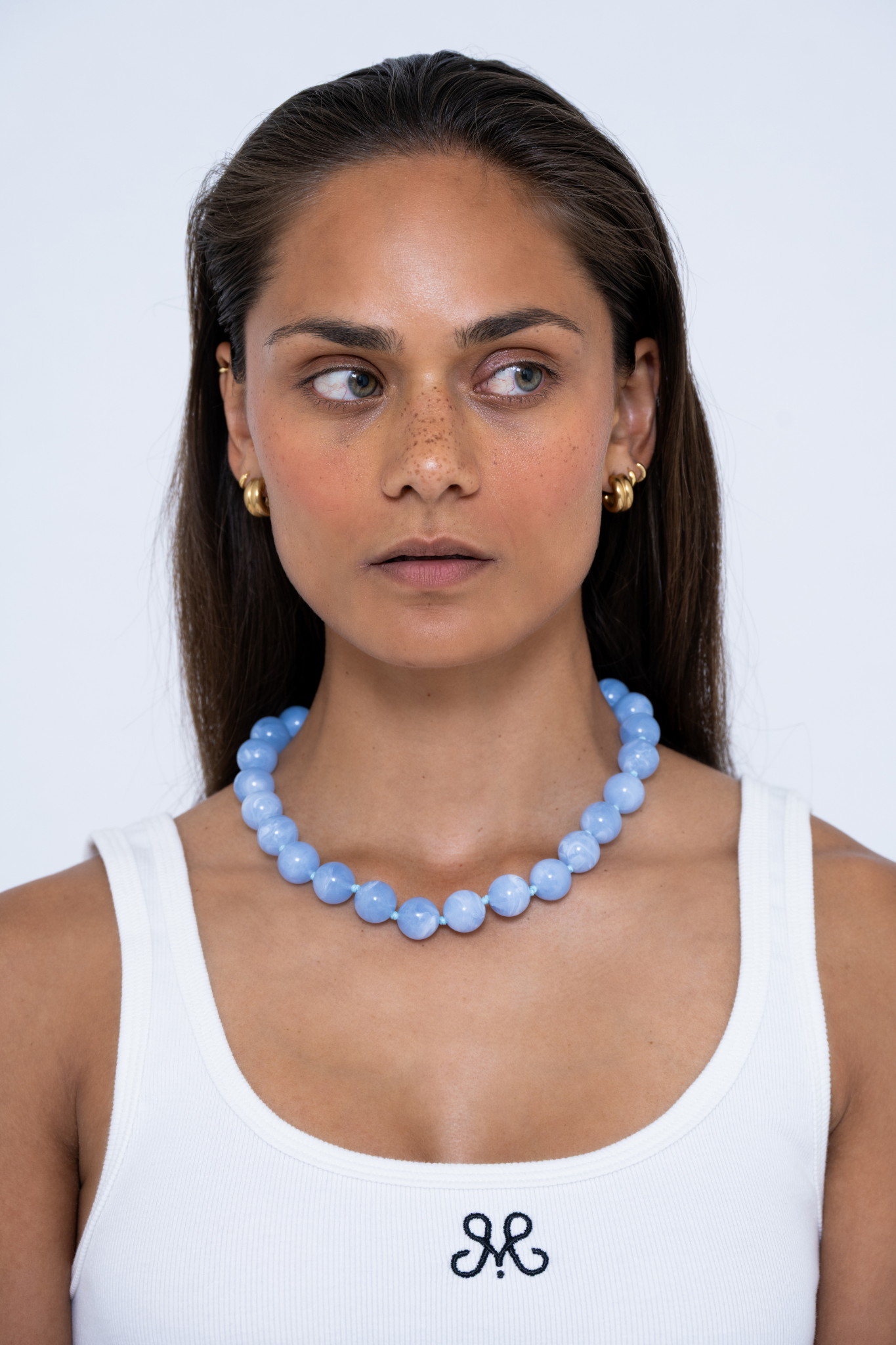 BEADED NECKLACE BABY BLUE