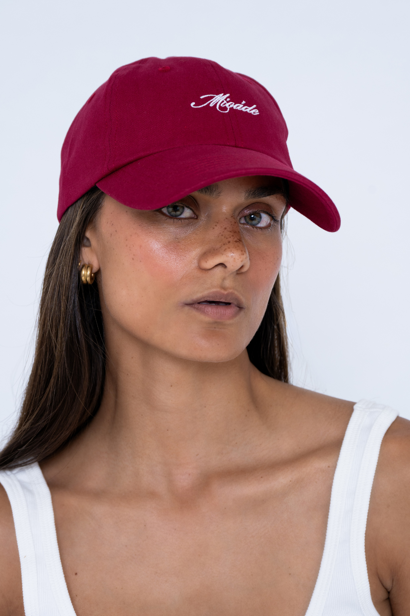 SCRIPT CAP RED