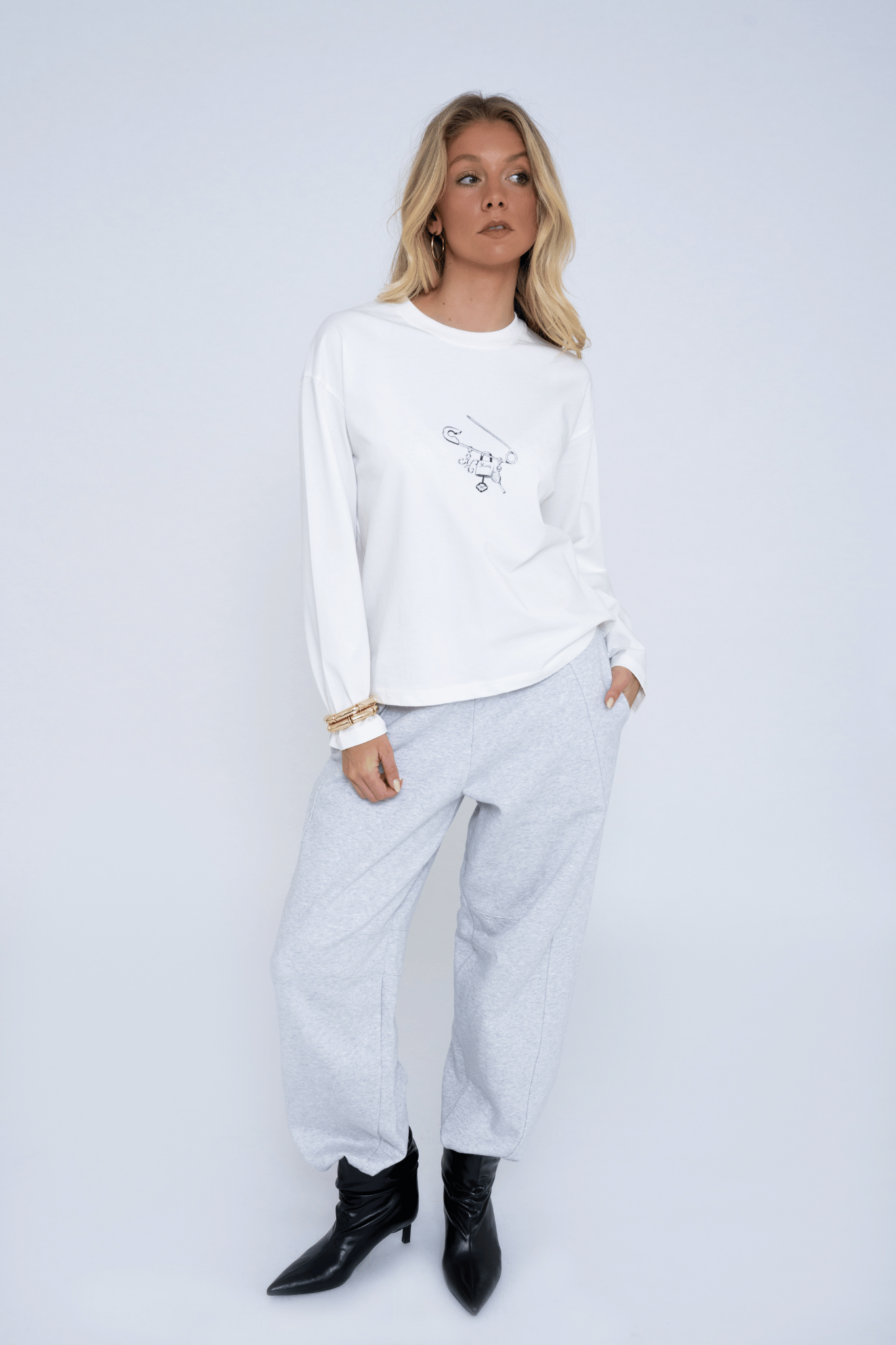 PAPERCLIP LONGSLEEVE WHITE