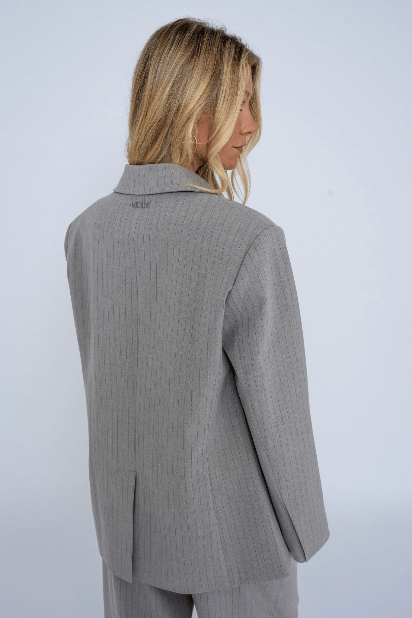 PINSTRIPE BLAZER SET GREY