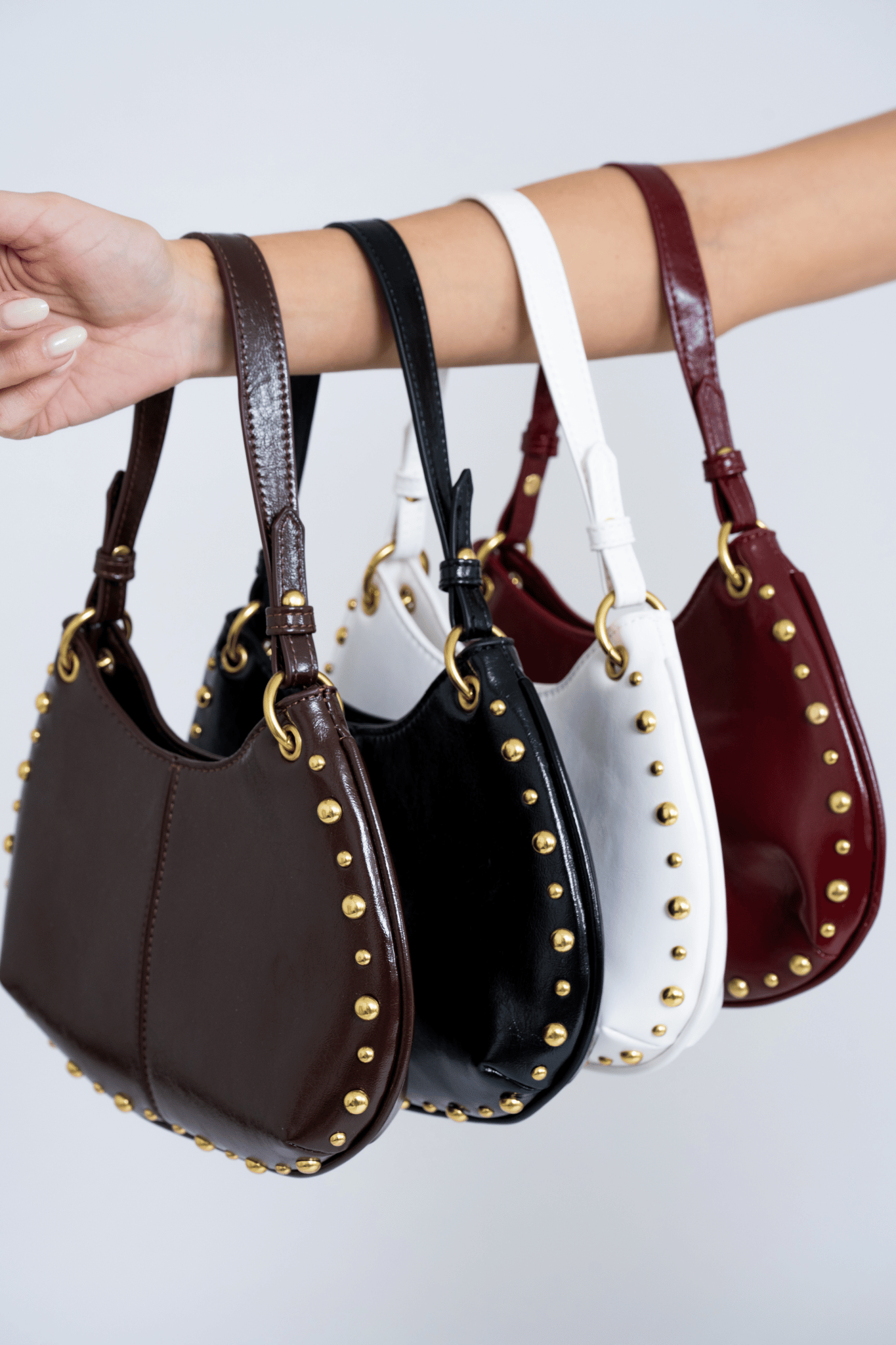 STUDDED SHOULDER BAG BORDEAUX