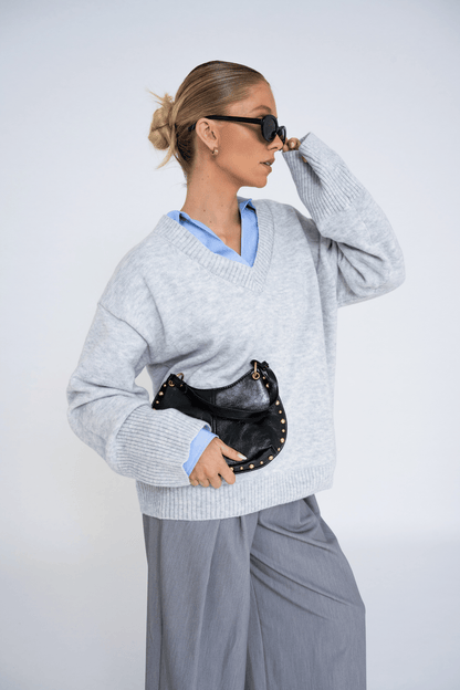 STUDDED SHOULDER BAG BLACK