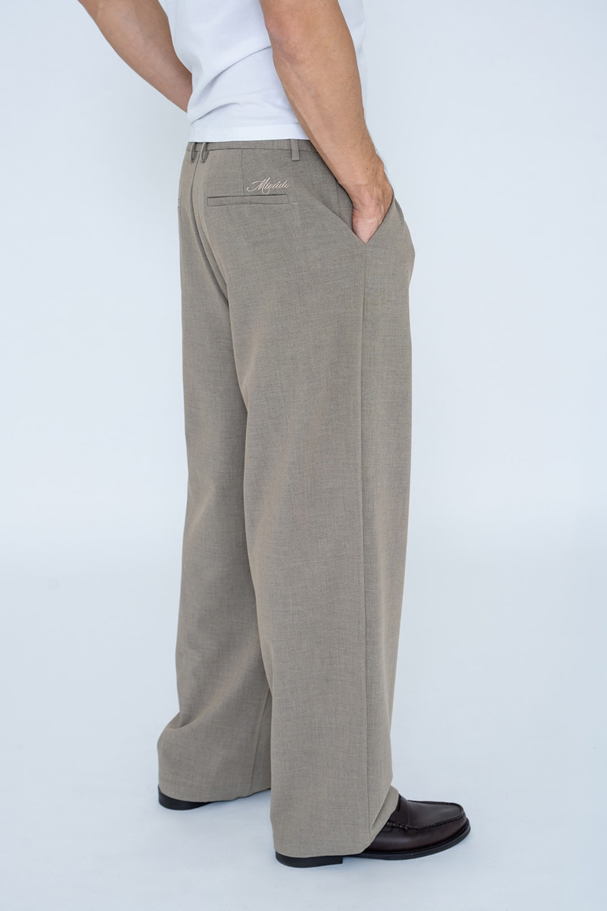 TAILORED PANTALON TAUPE
